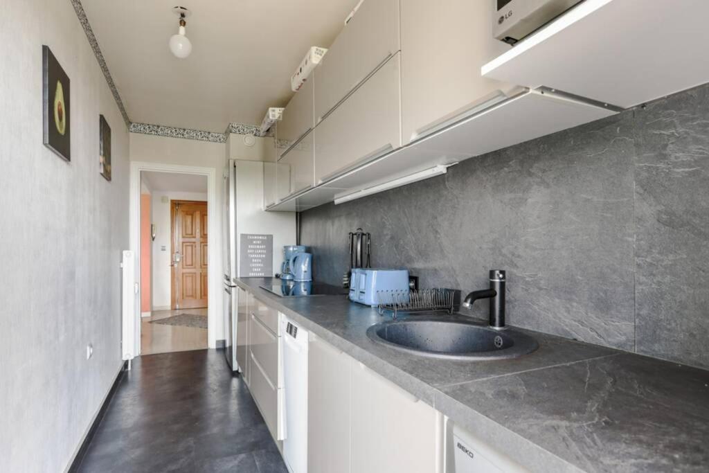 Sea View Apartment In Residence With Swimming Pool! Nizza Exterior foto